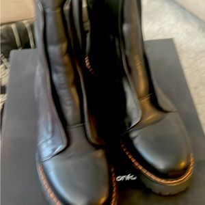 Patricia Bonfanti No Lace Black Leather Boot - Like New